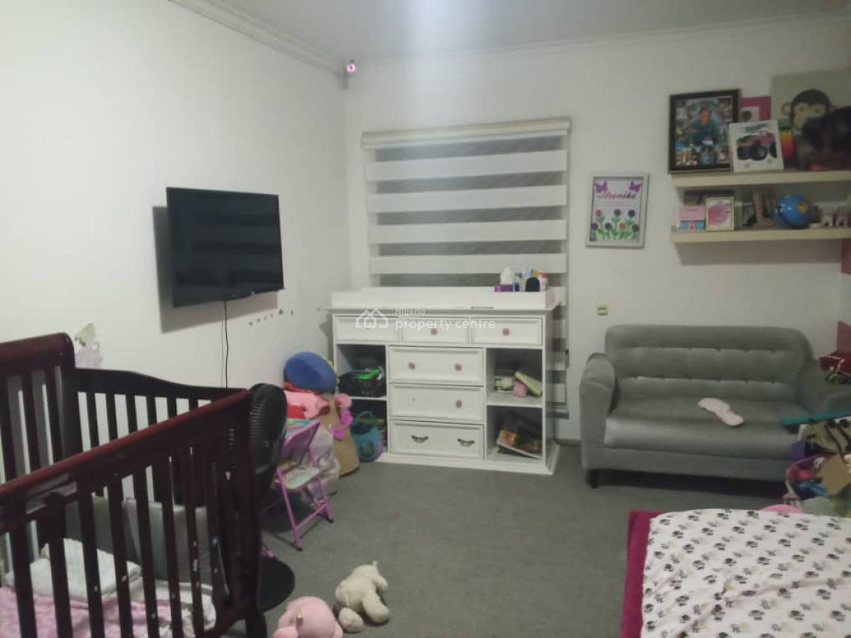 3-bedroom Upper Floor Flat with 1 Room Bq., Oniru, Victoria Island (vi), Lagos, Flat / Apartment for Sale