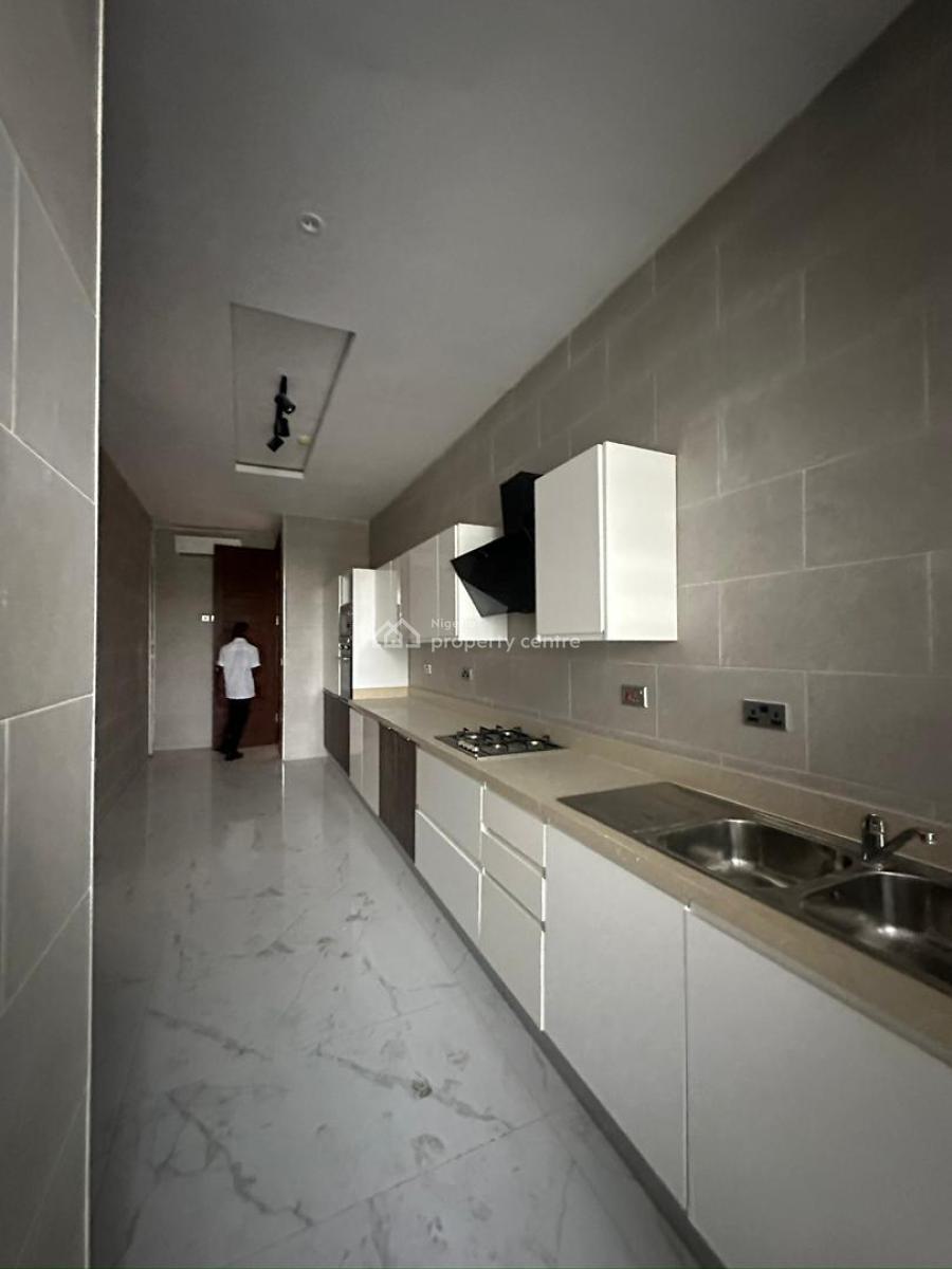 Luxurious 3bedroom Apartment with Bq ,pool,gym &reception, Off Bourdillon Road, Old Ikoyi, Ikoyi, Lagos, Flat / Apartment for Rent