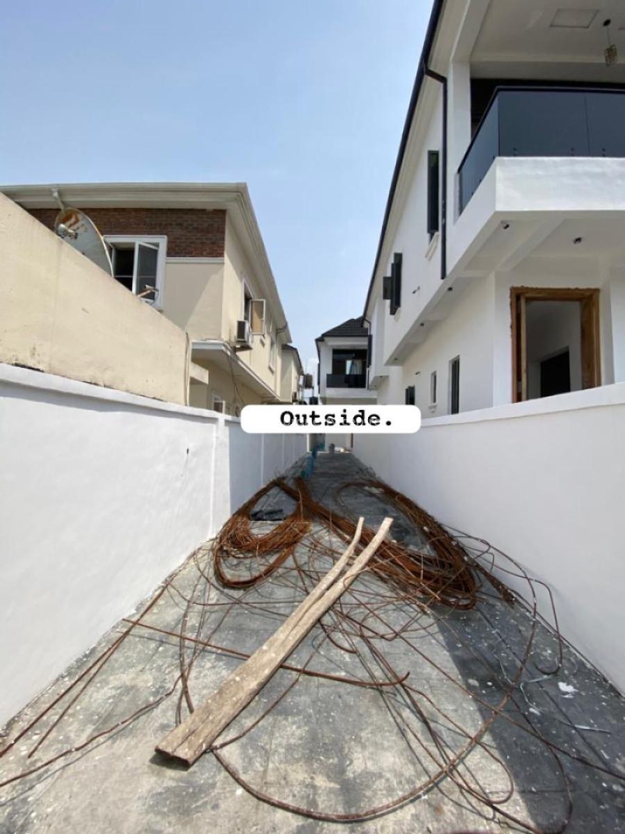 Beautifully Built 5 Bedroom Semi Detached Duplex, Bq Self Compound, Osapa, Lekki, Lagos, Semi-detached Duplex for Sale