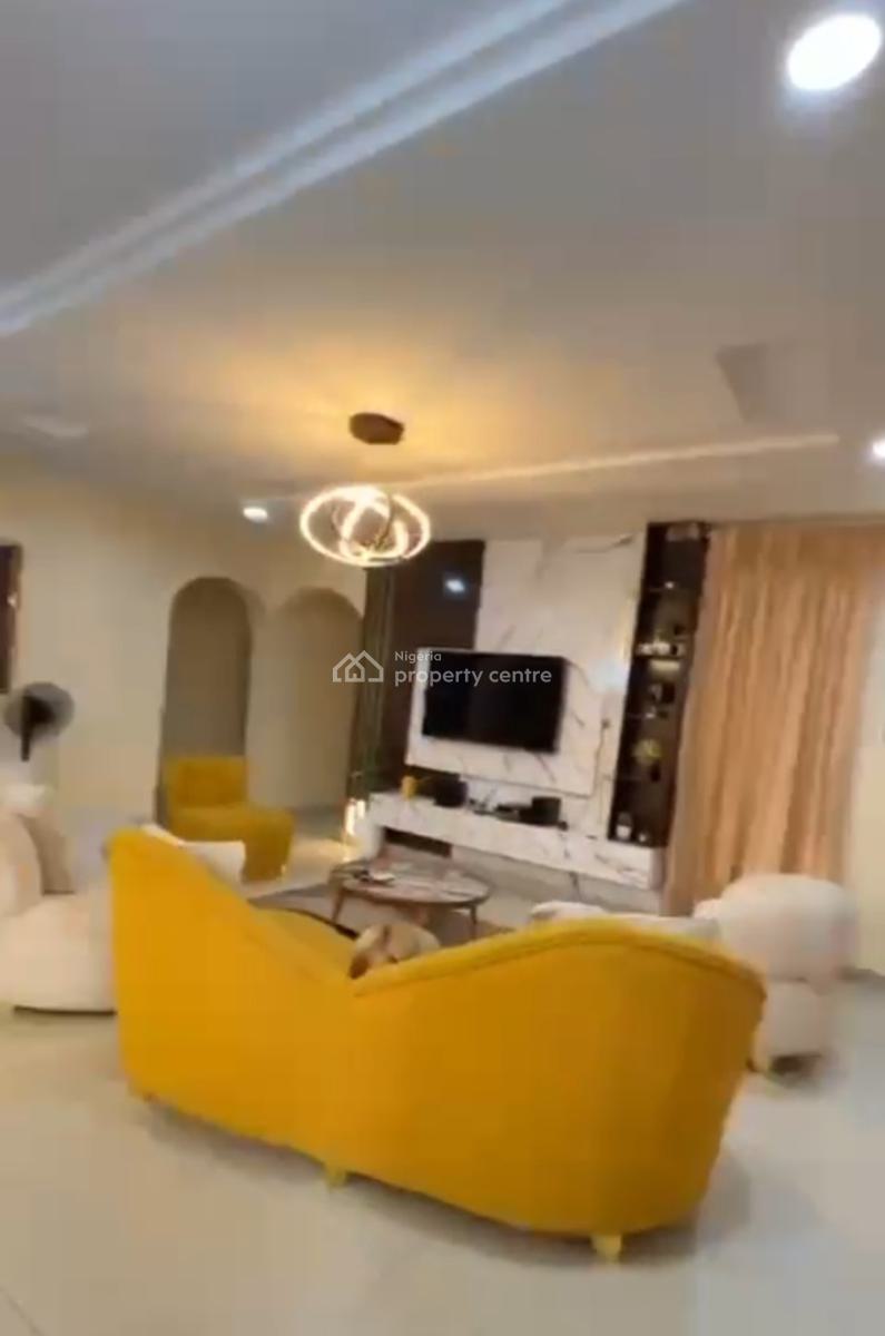 Fully Furnished and Serviced 3 Bedroom Apartment, Main, Wuye, Abuja, Flat / Apartment for Rent
