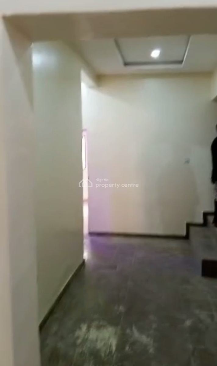 Spacious 3 Bedroom Bungalow, Kubwa, Abuja, Flat / Apartment for Rent