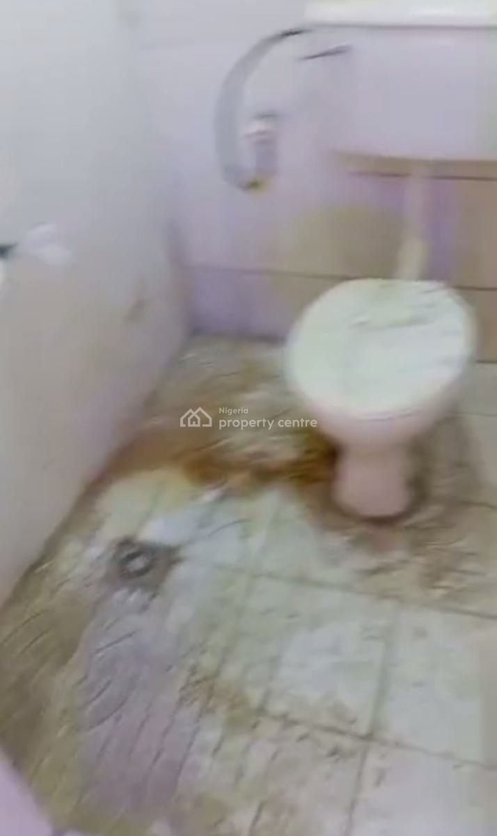 Spacious 3 Bedroom Bungalow, Kubwa, Abuja, Flat / Apartment for Rent