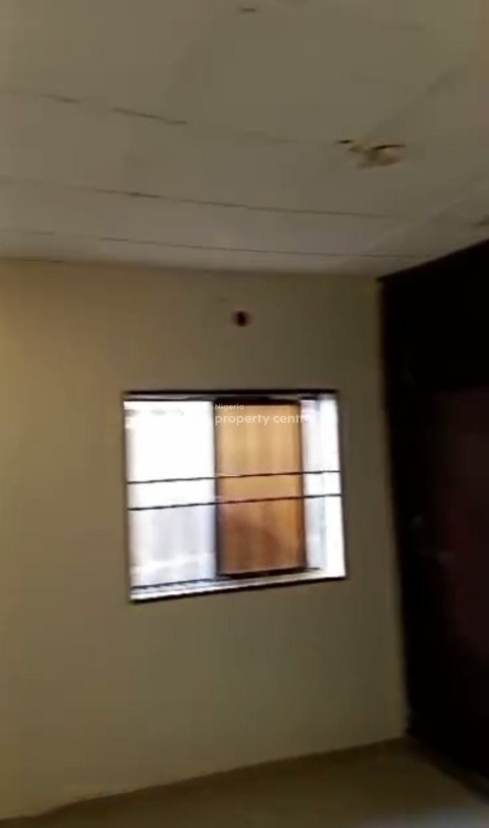 Spacious 3 Bedroom Bungalow, Kubwa, Abuja, Flat / Apartment for Rent