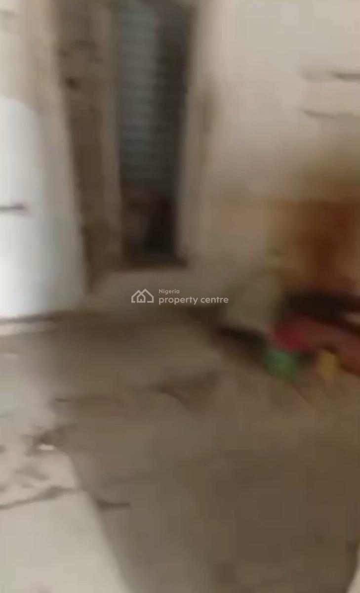 Spacious Modern Shop Space with 2 Toilet, Off, Ojuelegba, Surulere, Lagos, Shop for Rent