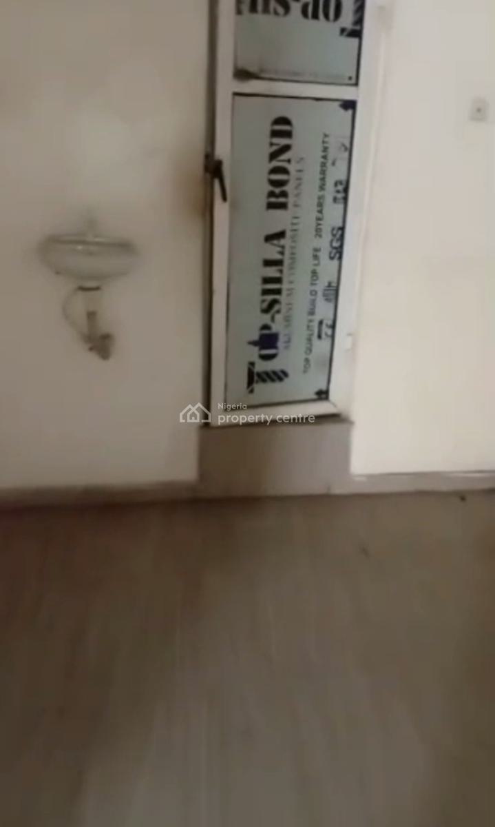 Spacious Modern Shop Space with 2 Toilet, Off, Ojuelegba, Surulere, Lagos, Shop for Rent