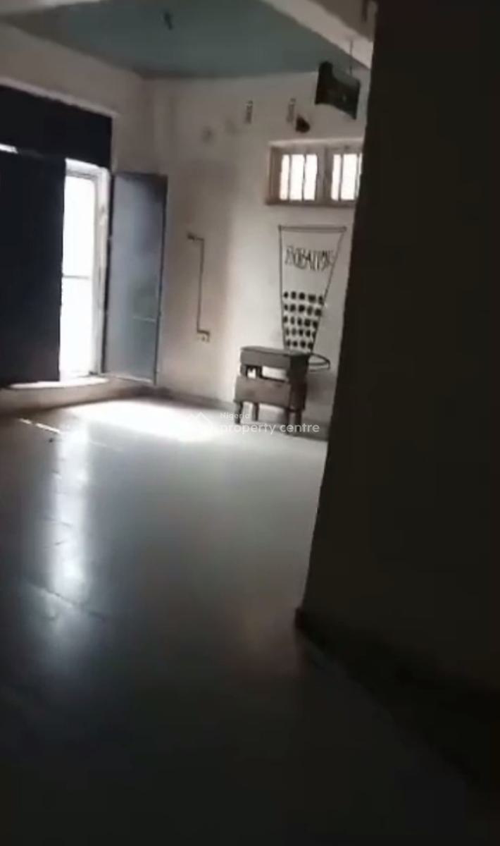 Spacious Modern Shop Space with 2 Toilet, Off, Ojuelegba, Surulere, Lagos, Shop for Rent