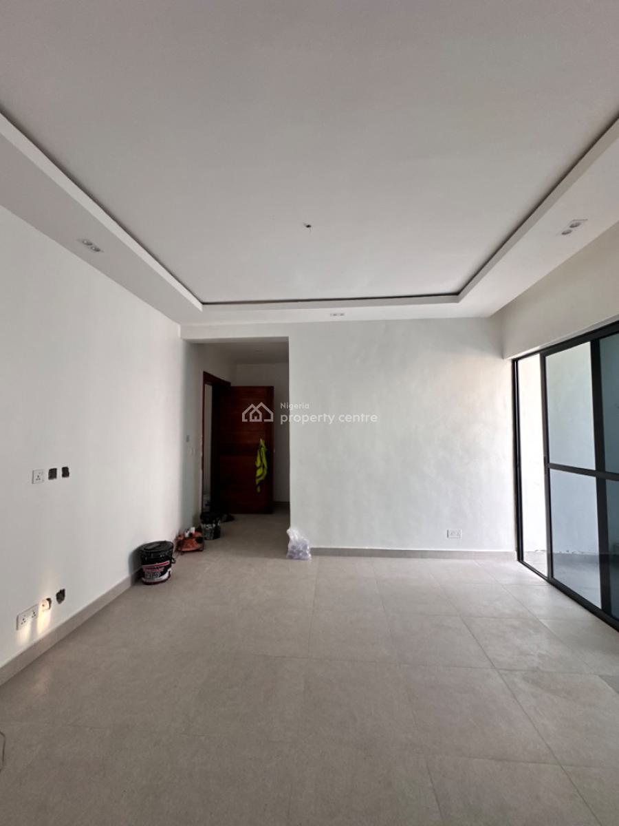 Clean 1bedroom Apartment, Ilasan Axis in Ikate, Ikate, Lekki, Lagos, Block of Flats for Sale