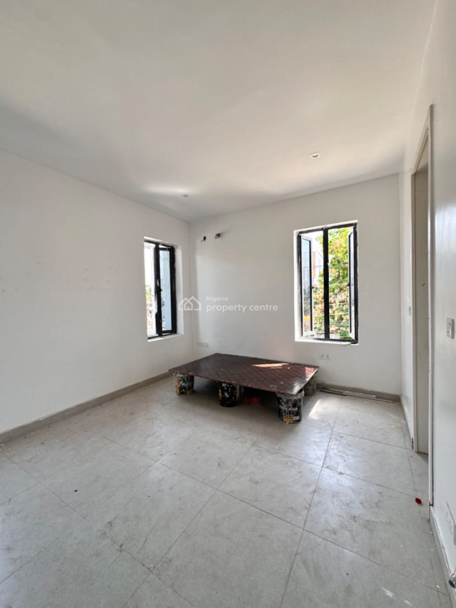 Clean 1bedroom Apartment, Ilasan Axis in Ikate, Ikate, Lekki, Lagos, Block of Flats for Sale