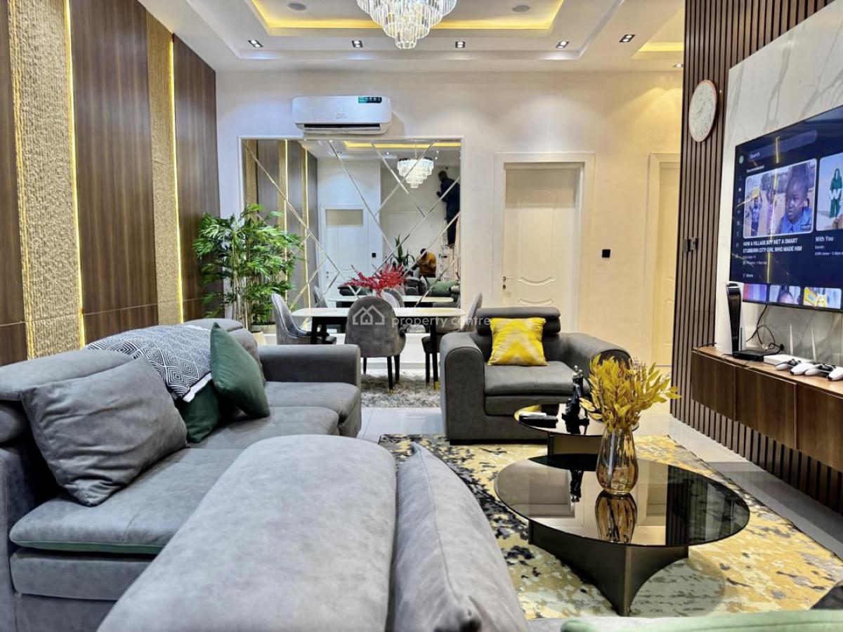 Waterfront Pentfloor 2 Bedroom Apartment with Gym and Pool, Lekki Phase 1, Lekki, Lagos, Flat / Apartment for Rent