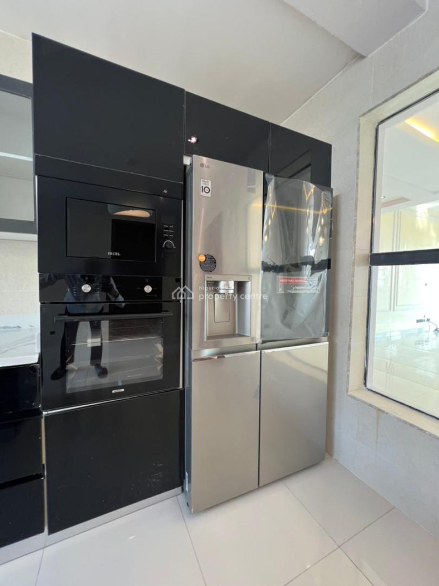 Brand New Smart 3 Bedroom Penthouse Flat with a Room Bq, Lekki Phase 1, Lekki, Lagos, Flat / Apartment for Sale