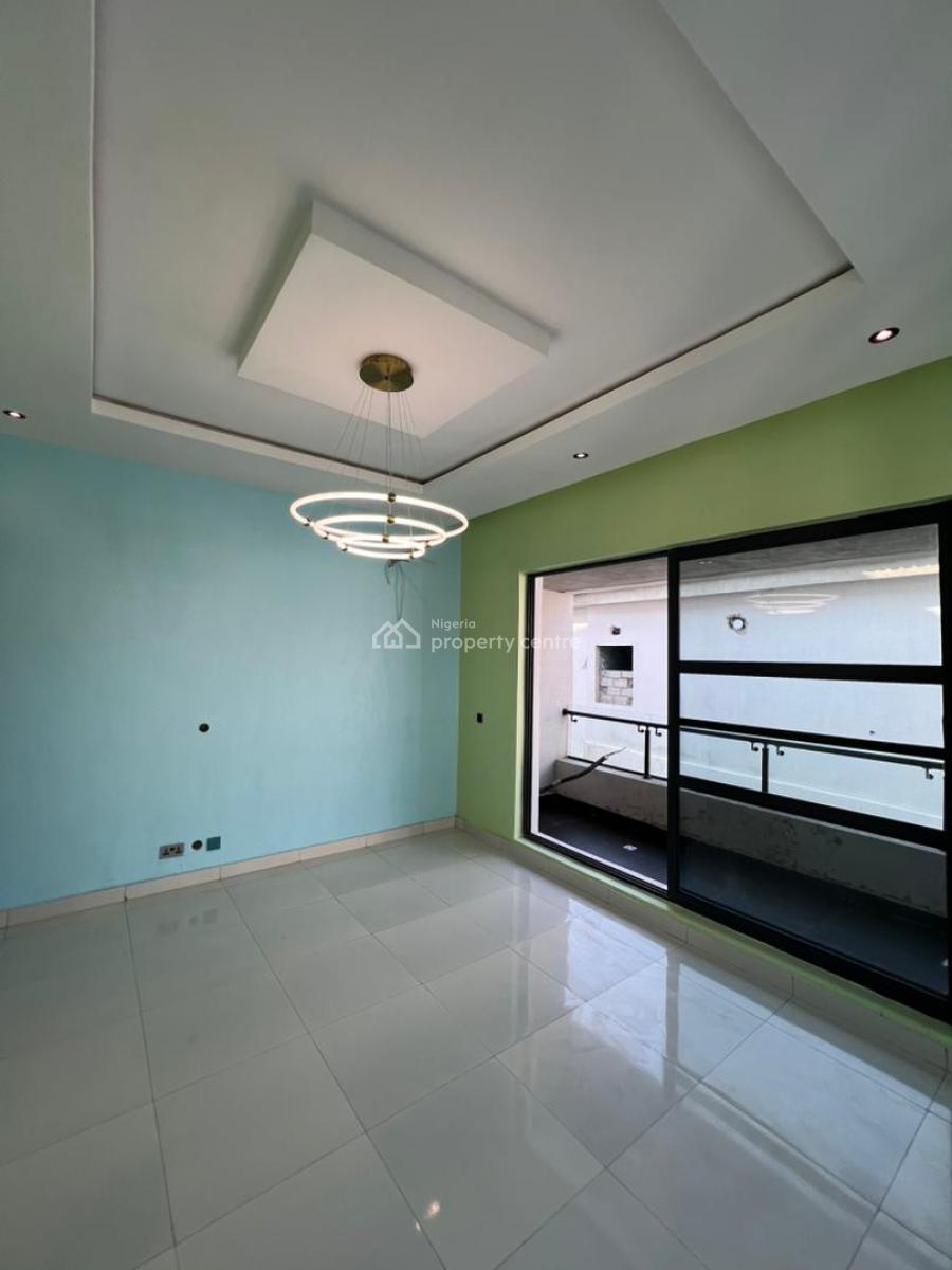 Brand New Smart 3 Bedroom Penthouse Flat with a Room Bq, Lekki Phase 1, Lekki, Lagos, Flat / Apartment for Sale