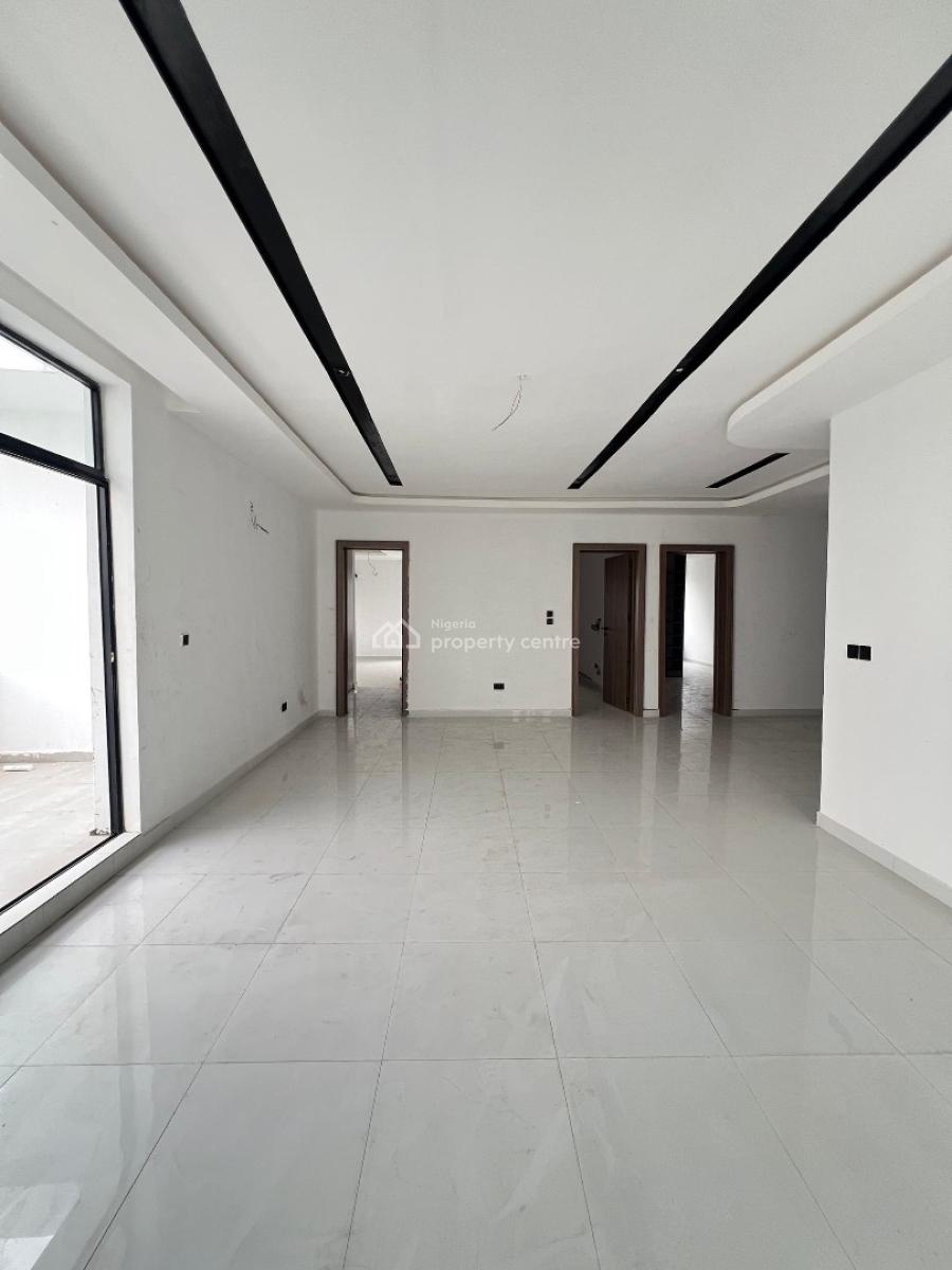 Well Built 2 Bedroom Apartment in a Serene Environment, Lekki Phase 1, Lekki, Lagos, Block of Flats for Sale