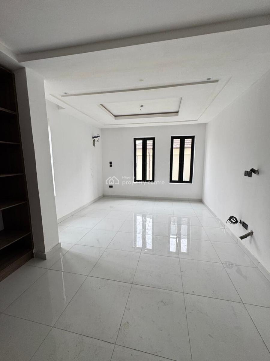 Well Built 3 Bedroom Apartment with Bq, Ikate, Lekki, Lagos, Flat / Apartment for Sale