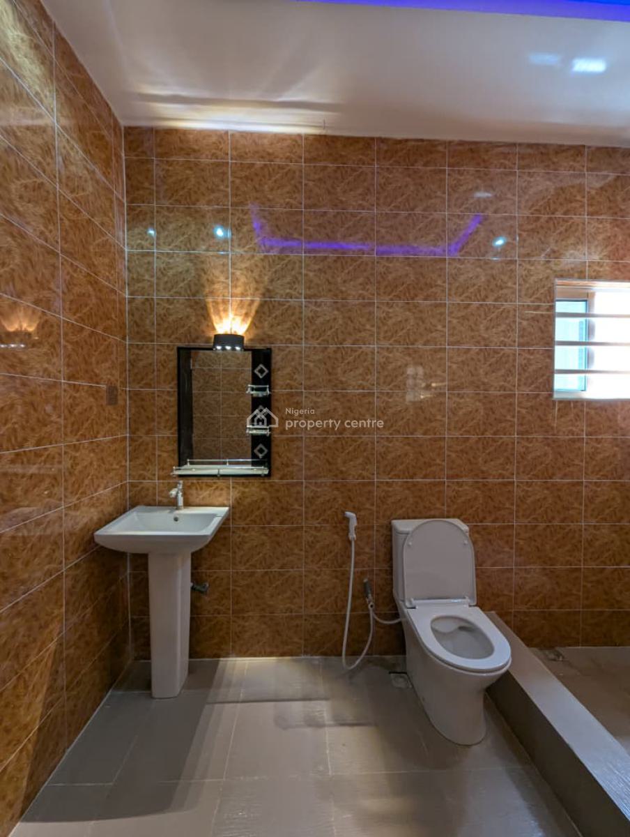 Newly Built Fully Detached 3 Bedroom Bungalow + Bq, Location: Olushetan Strees Elebu, Ibadan, Ibadan, Oyo, House for Sale