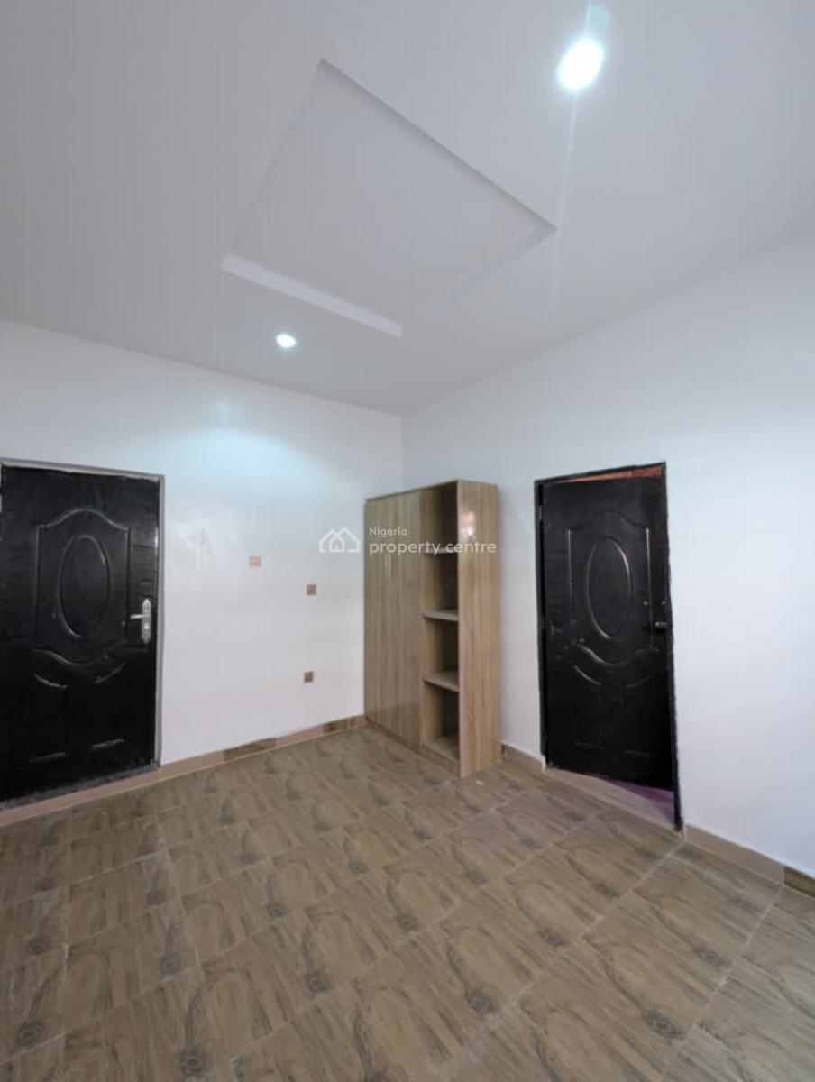 Newly Built Fully Detached 3 Bedroom Bungalow + Bq, Location: Olushetan Strees Elebu, Ibadan, Ibadan, Oyo, House for Sale