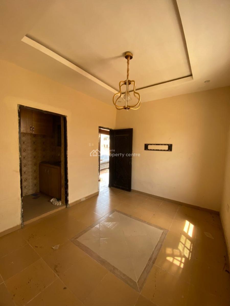 Executive 1bedroom Luxury Apartment, Golden Estate, Oke-ira Kekere, Ado Road, Ajah, Lagos, Mini Flat (room and Parlour) for Rent