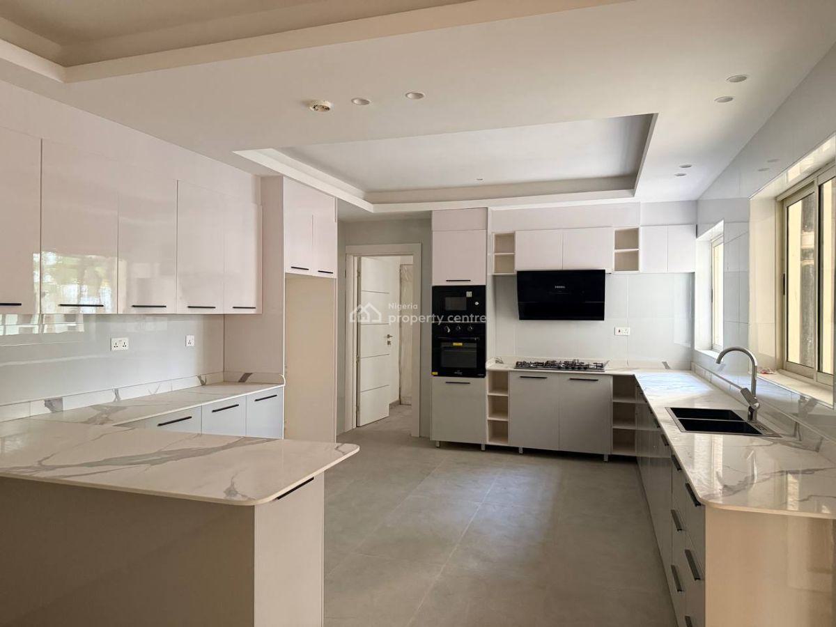 Serviced Luxury Apartments, Off Bourdilion Road, Old Ikoyi, Ikoyi, Lagos, Block of Flats for Sale