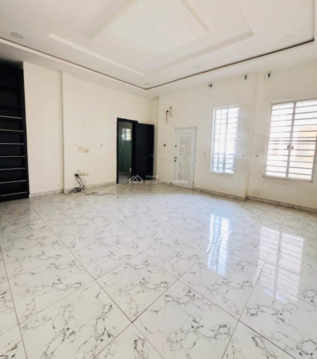 Well Spacious Service Four Bedroom Terrace House, Orchid Road, Lekki, Lagos, House for Rent