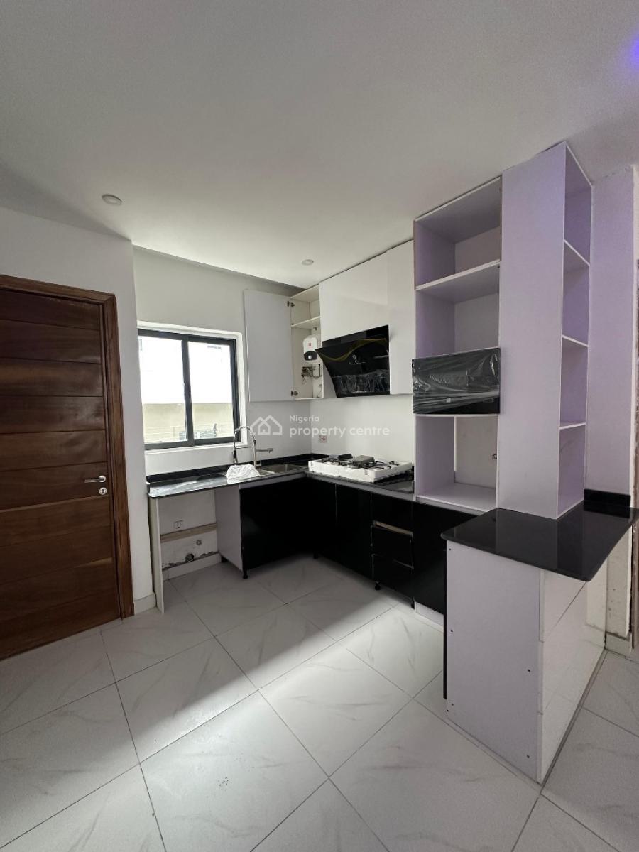 Luxurious 2 Bedroom Flat, Chevron, Lekki Phase 2, Lekki, Lagos, Flat / Apartment for Rent