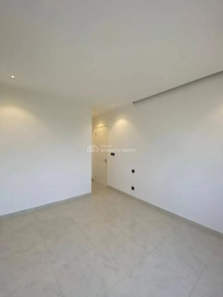 4bedroom Semi-detached Duplex House with Bq Swimmingpool, Lekki Phase 1, Lekki, Lagos, Semi-detached Duplex for Sale