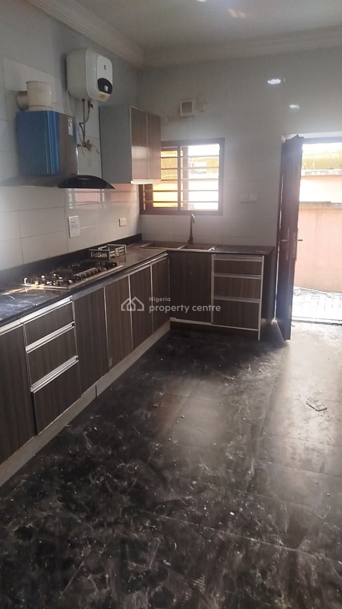 4 Bedroom Terrace Self Serviced in Gated Estate, Off Palace Road, Oniru, Victoria Island (vi), Lagos, Terraced Duplex for Rent