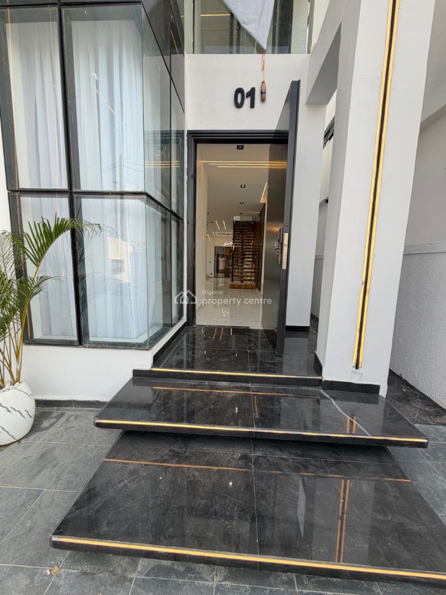 5bedroom Detached House with Swimming Pool in Ikota Lekki, Ikota, Lekki, Lagos, Detached Duplex for Sale