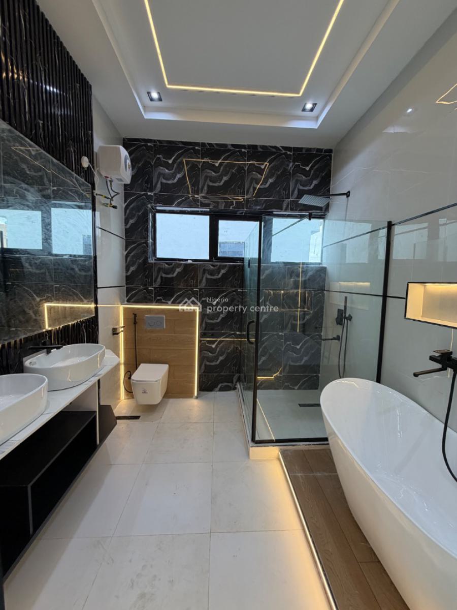 5bedroom Detached House with Swimming Pool in Ikota Lekki, Ikota, Lekki, Lagos, Detached Duplex for Sale