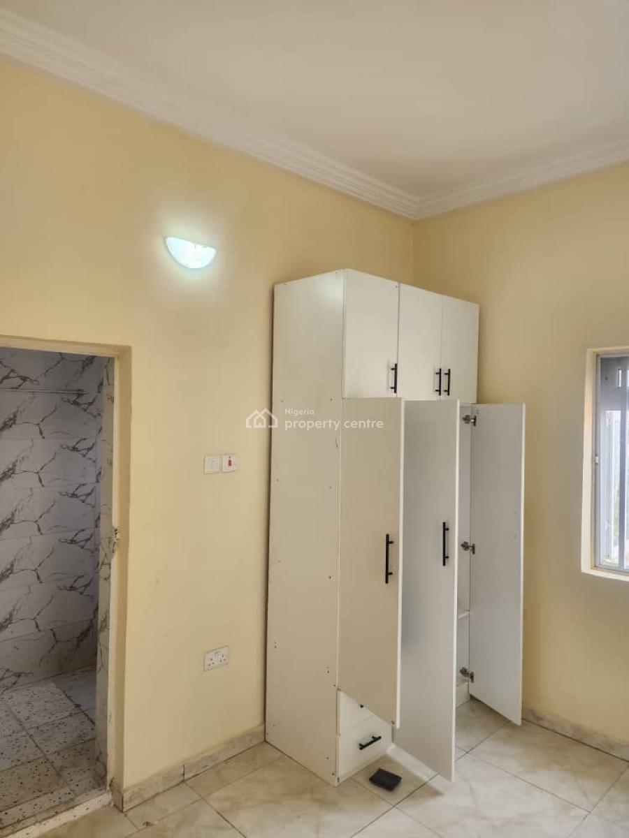 Standard 2bedrooms Block of Flat on a Tarred Road, Fo1 Layout, Kubwa, Abuja, Flat / Apartment for Rent
