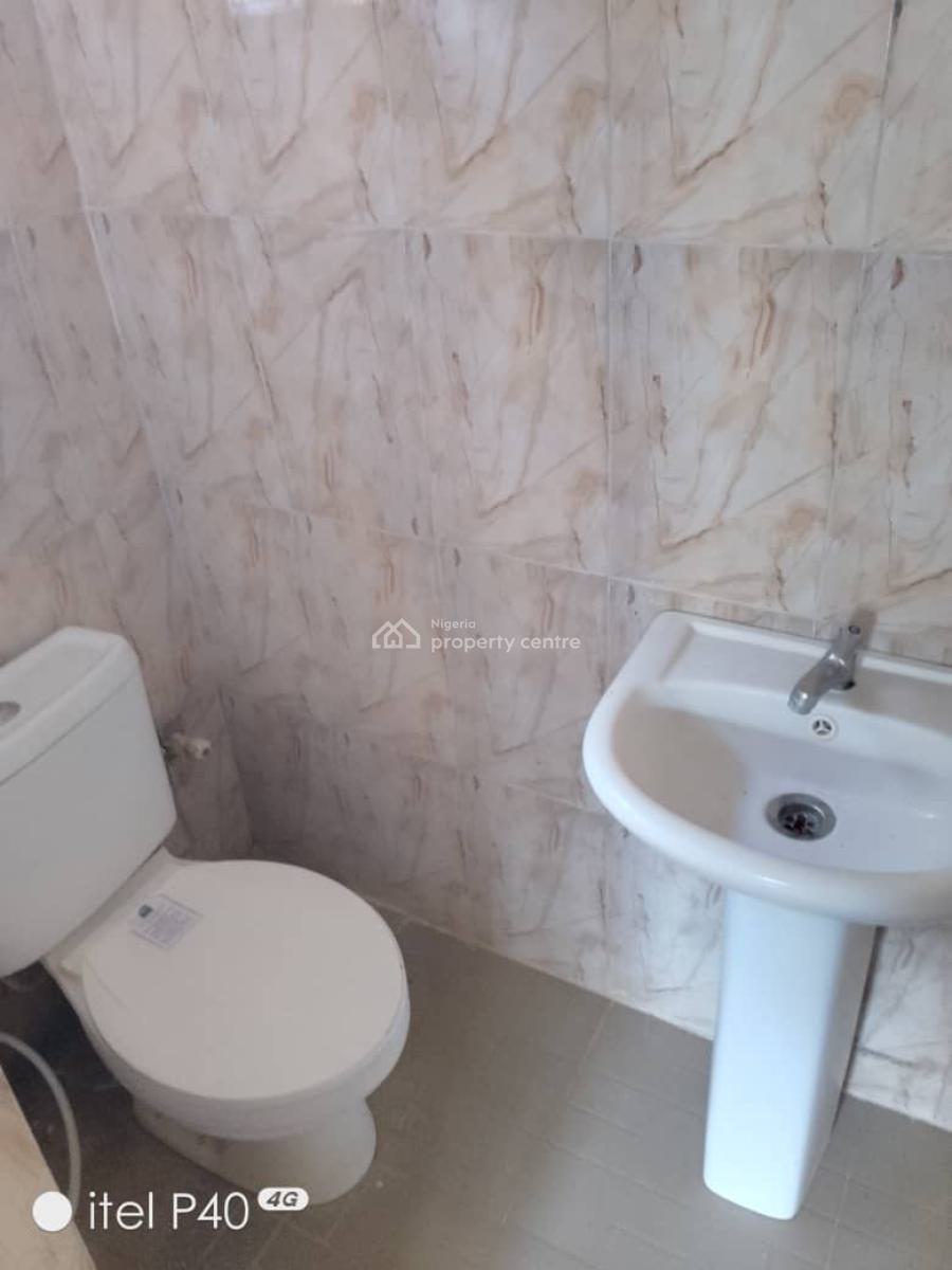 Modern 2-bedroom Flat at Ashi Bodija Estate, Ashi Bodija Estate, New Bodija, Ibadan, Oyo, Terraced Duplex for Rent