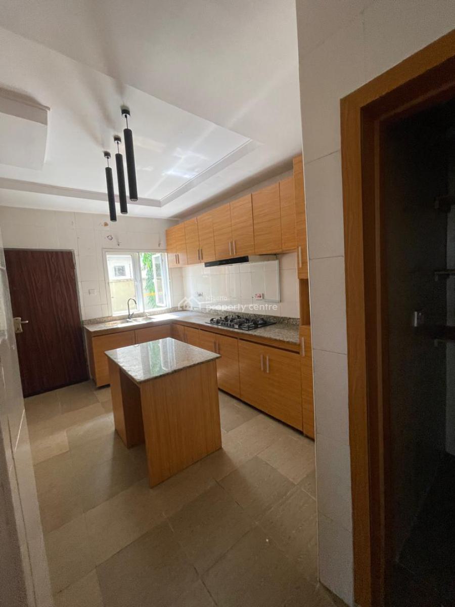 4 Bedroom Terrace Duplex with a Bq, Lekki Phase 1, Lekki, Lagos, House for Rent