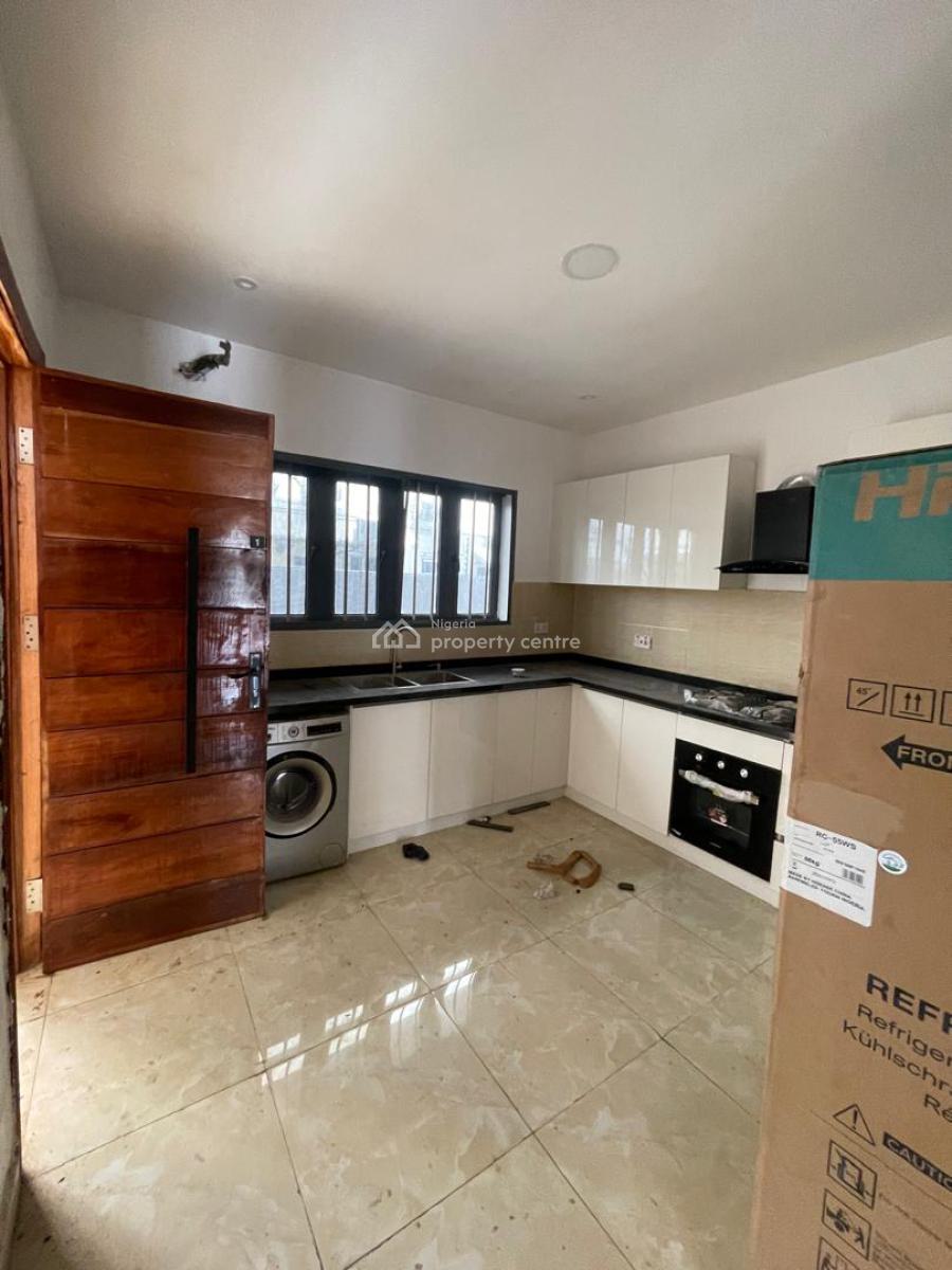 4 Bedroom Terrace Duplex with a Bq, Lekki Phase 1, Lekki, Lagos, House for Rent