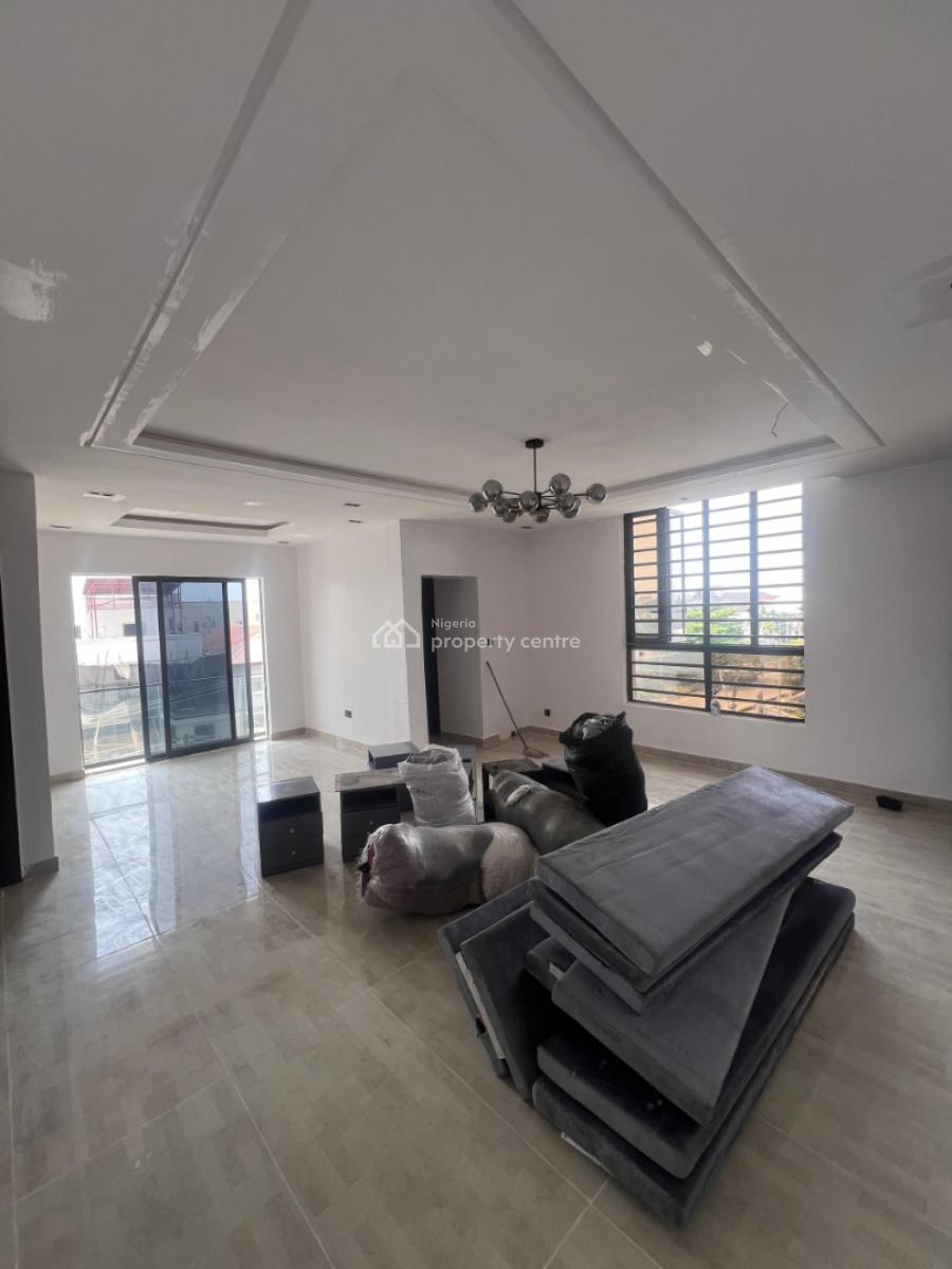 3 Bedroom Apartment with Bq Available, Lekki Phase 1, Lekki, Lagos, Flat / Apartment for Rent