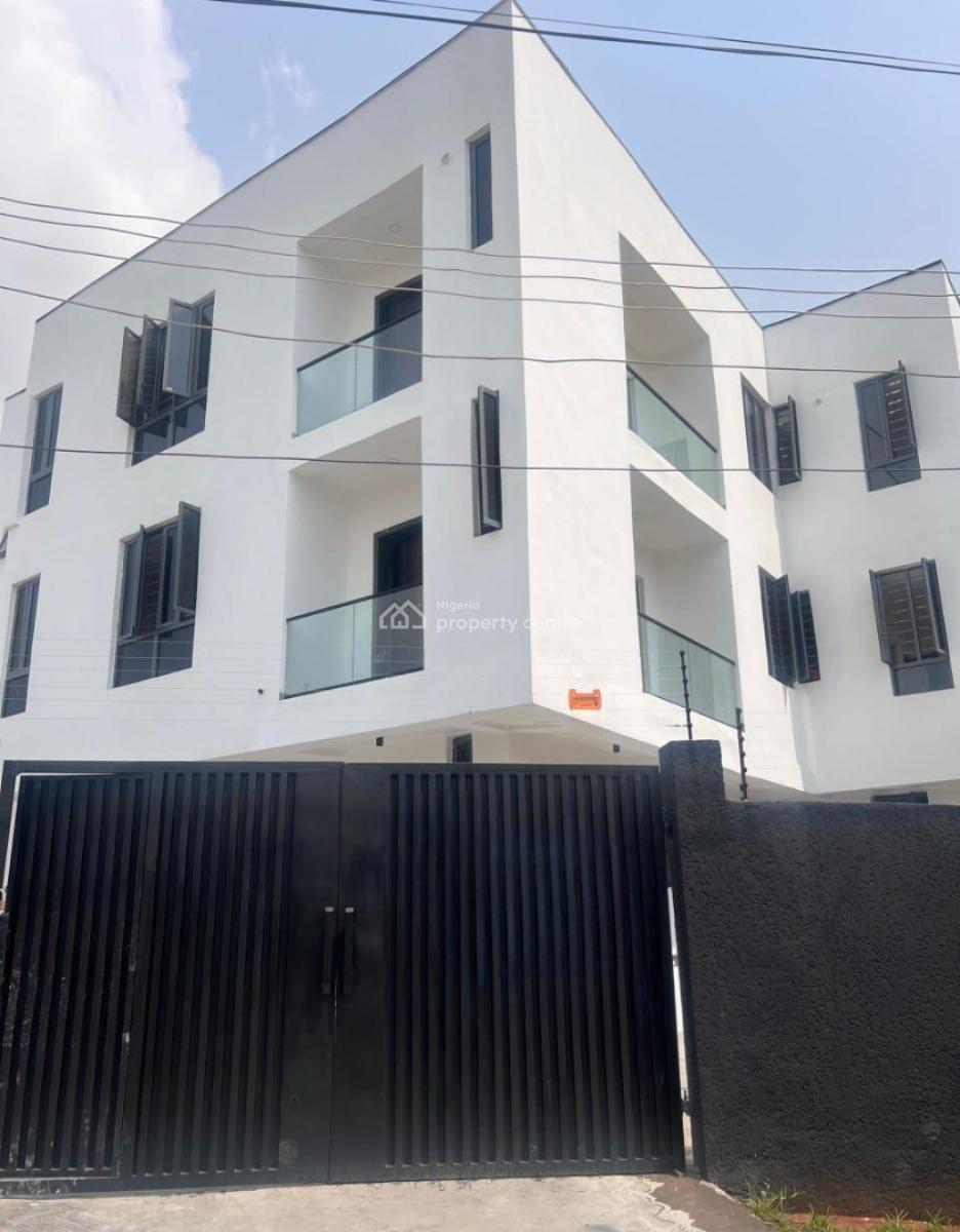 3 Bedroom Apartment with Bq Available, Lekki Phase 1, Lekki, Lagos, Flat / Apartment for Rent