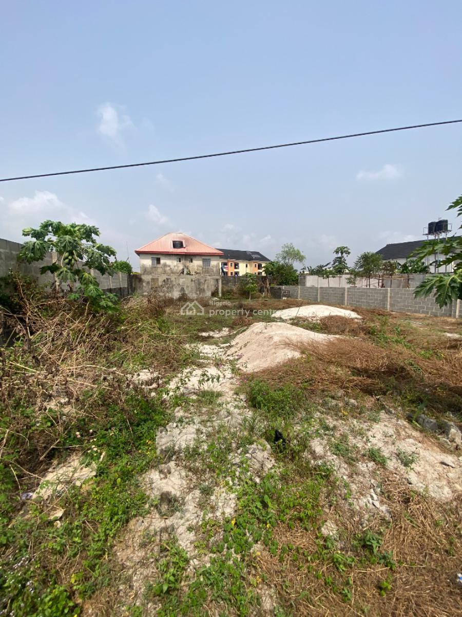 Fence Gated Full Plot, Elesekan Bogije Road Close to Lekki Epe Express Way, Bogije, Ibeju Lekki, Lagos, Commercial Land for Sale