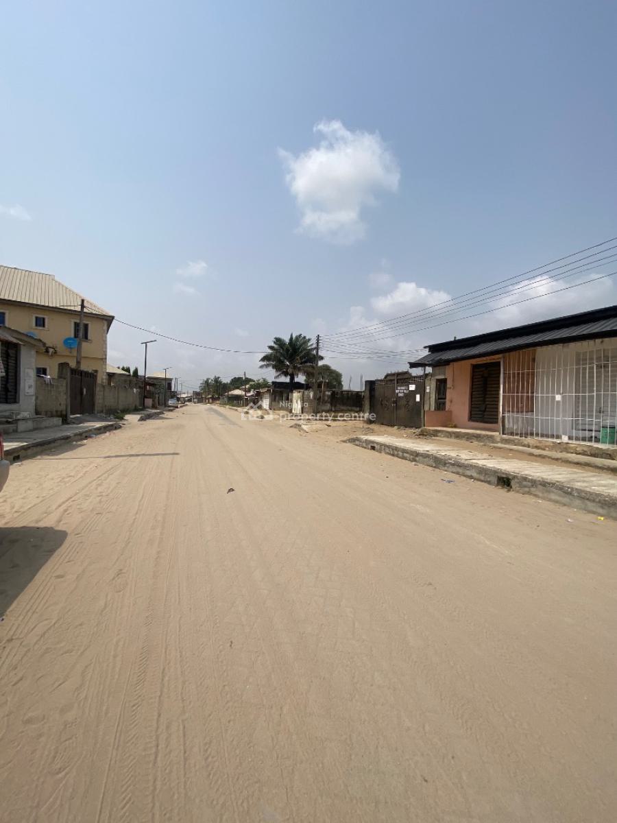 Fence Gated Full Plot, Elesekan Bogije Road Close to Lekki Epe Express Way, Bogije, Ibeju Lekki, Lagos, Commercial Land for Sale