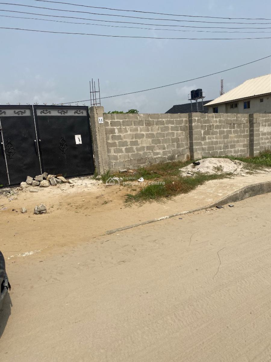Fence Gated Full Plot, Elesekan Bogije Road Close to Lekki Epe Express Way, Bogije, Ibeju Lekki, Lagos, Commercial Land for Sale