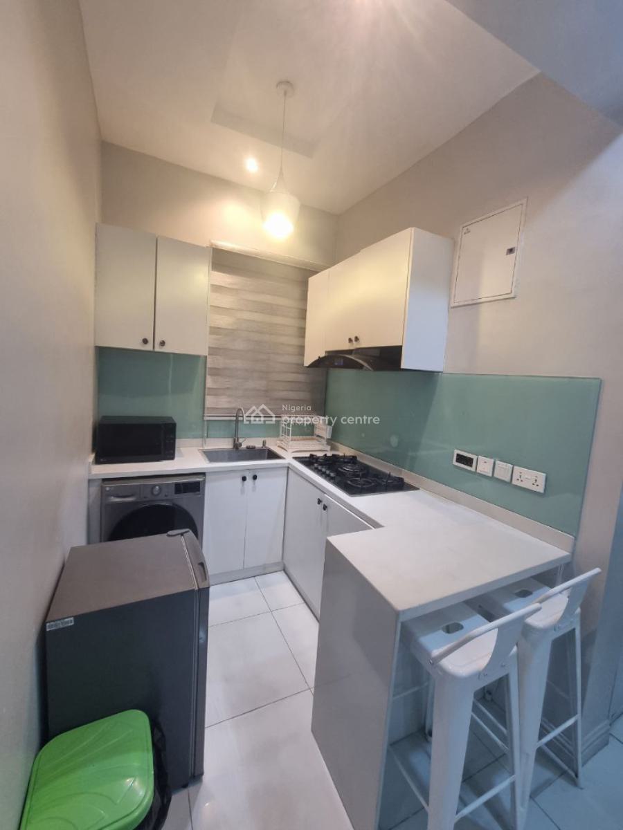 2 Bedroom Fully Furnished Apartment, Ologolo, Lekki, Lagos, Flat / Apartment for Rent