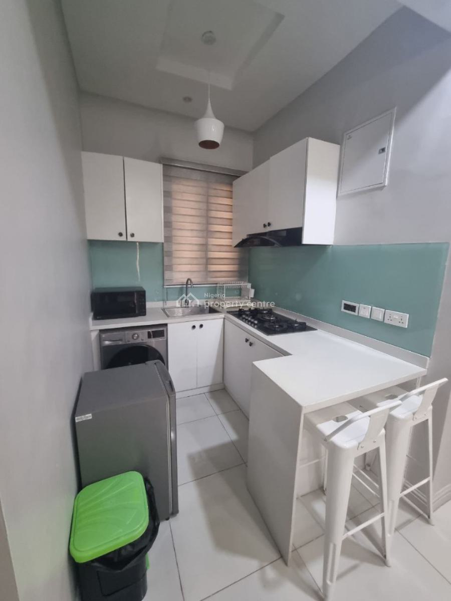 2 Bedroom Fully Furnished Apartment, Ologolo, Lekki, Lagos, Flat / Apartment for Rent