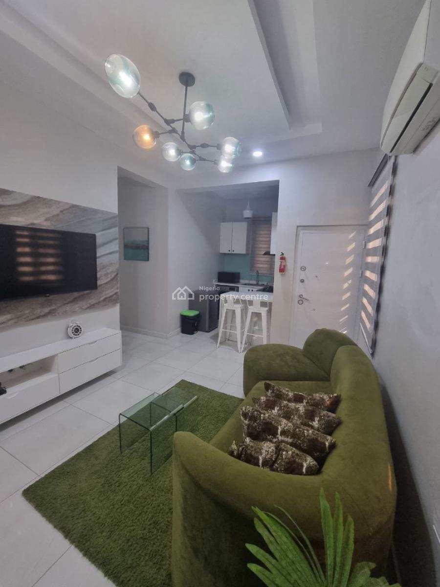 2 Bedroom Fully Furnished Apartment, Ologolo, Lekki, Lagos, Flat / Apartment for Rent