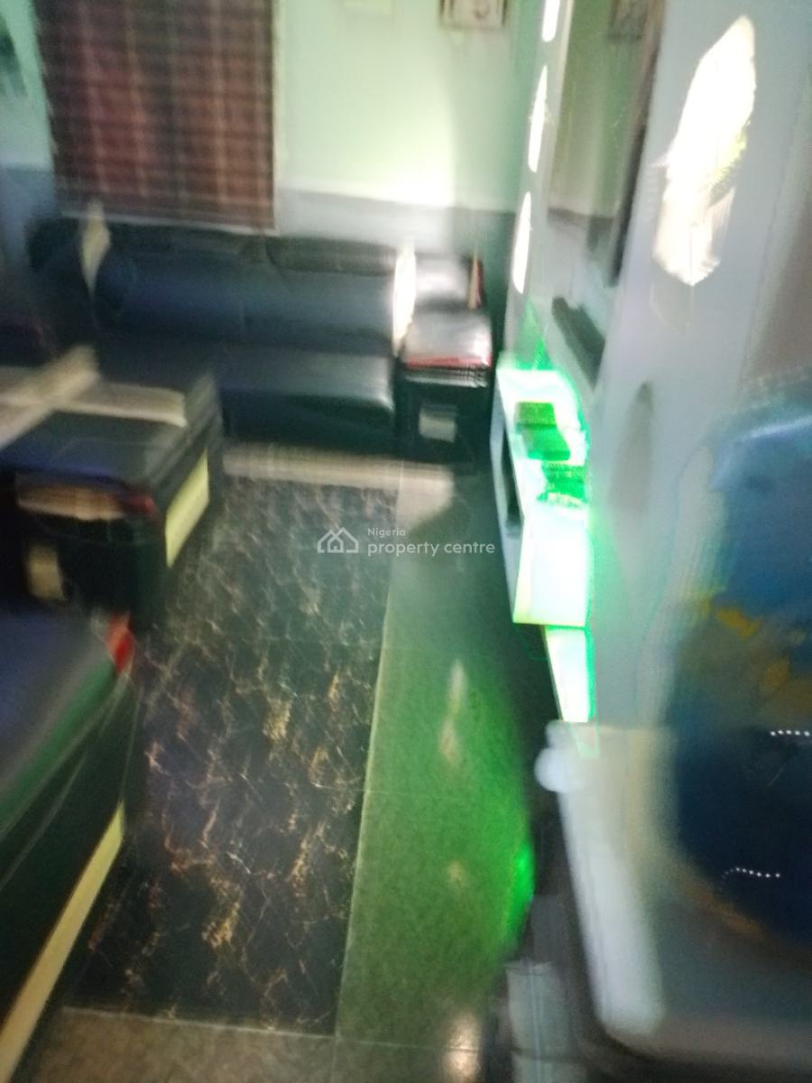 4 Bedroom Bungalow with 2 Rooms Bq, Egbeda, Alimosho, Lagos, Flat / Apartment for Sale