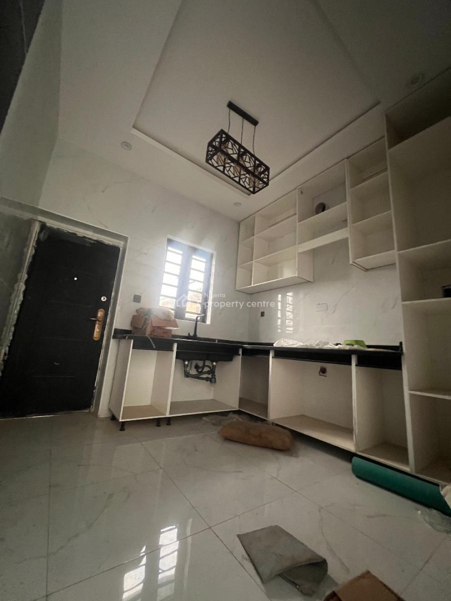 Affordable 4-bedroom Terrace Duplex in Magodo, Olowora, Magodo, Lagos, Terraced Duplex for Sale