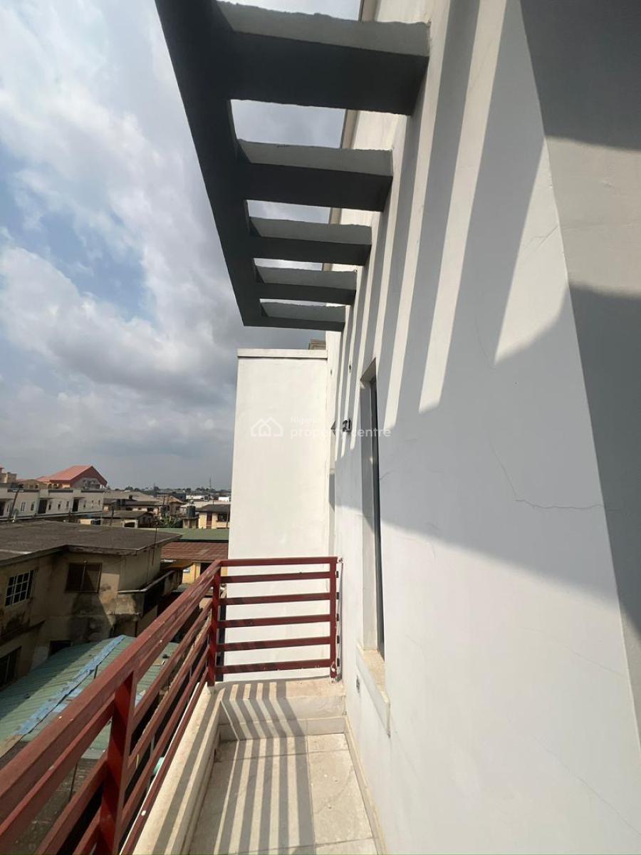 Affordable 4-bedroom Terrace Duplex in Magodo, Olowora, Magodo, Lagos, Terraced Duplex for Sale