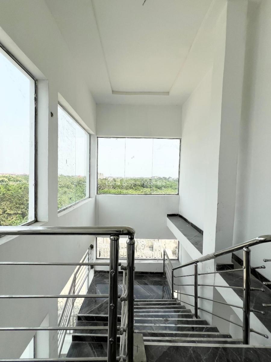 2 Bedroom Glass-house Apartment, Monastery Road, Sangotedo, Ajah, Lagos, Flat / Apartment for Sale