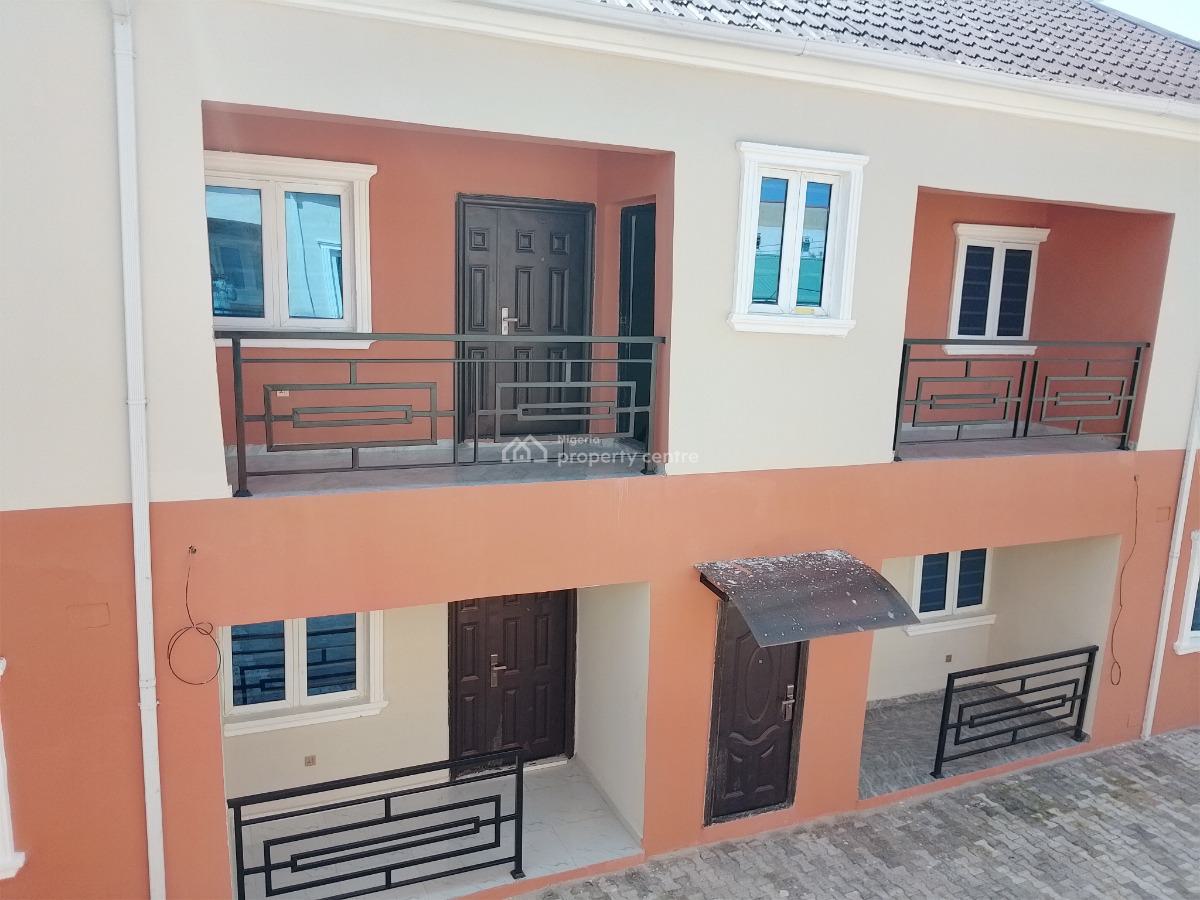 Newly Built 6 Units of 2 Bedroom Flats, Awoyaya, Ibeju Lekki, Lagos, Block of Flats for Sale