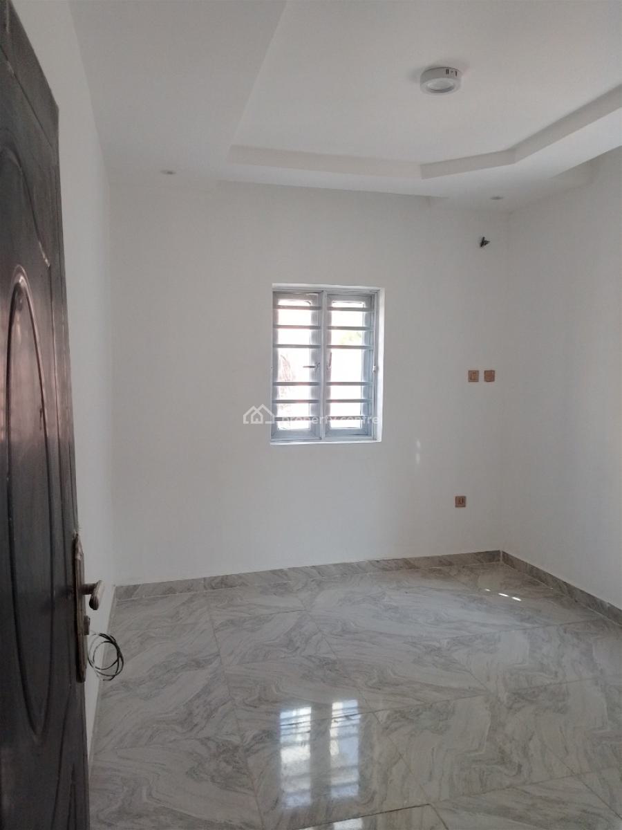 Newly Built 6 Units of 2 Bedroom Flats, Awoyaya, Ibeju Lekki, Lagos, Block of Flats for Sale