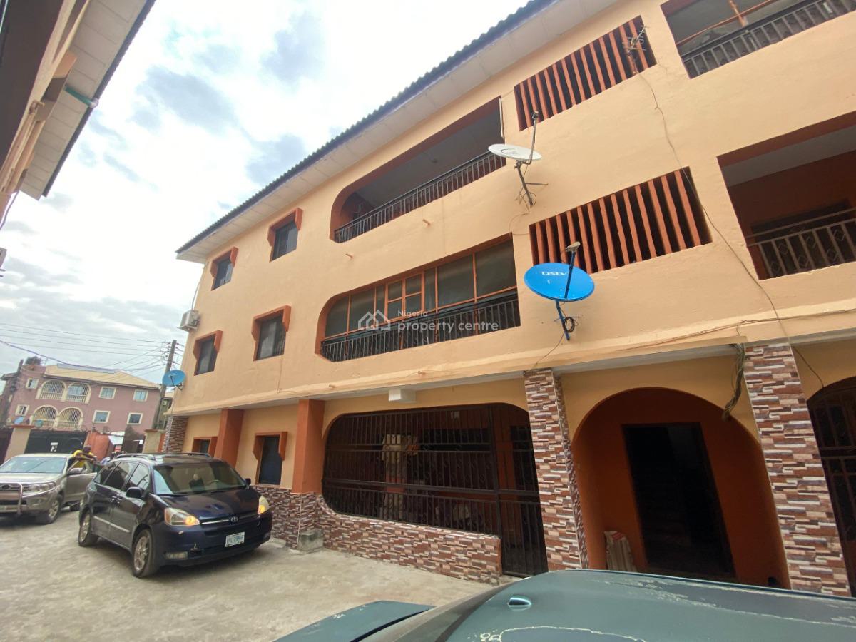 Block of Flats, Okota, Isolo, Lagos, Flat / Apartment for Sale