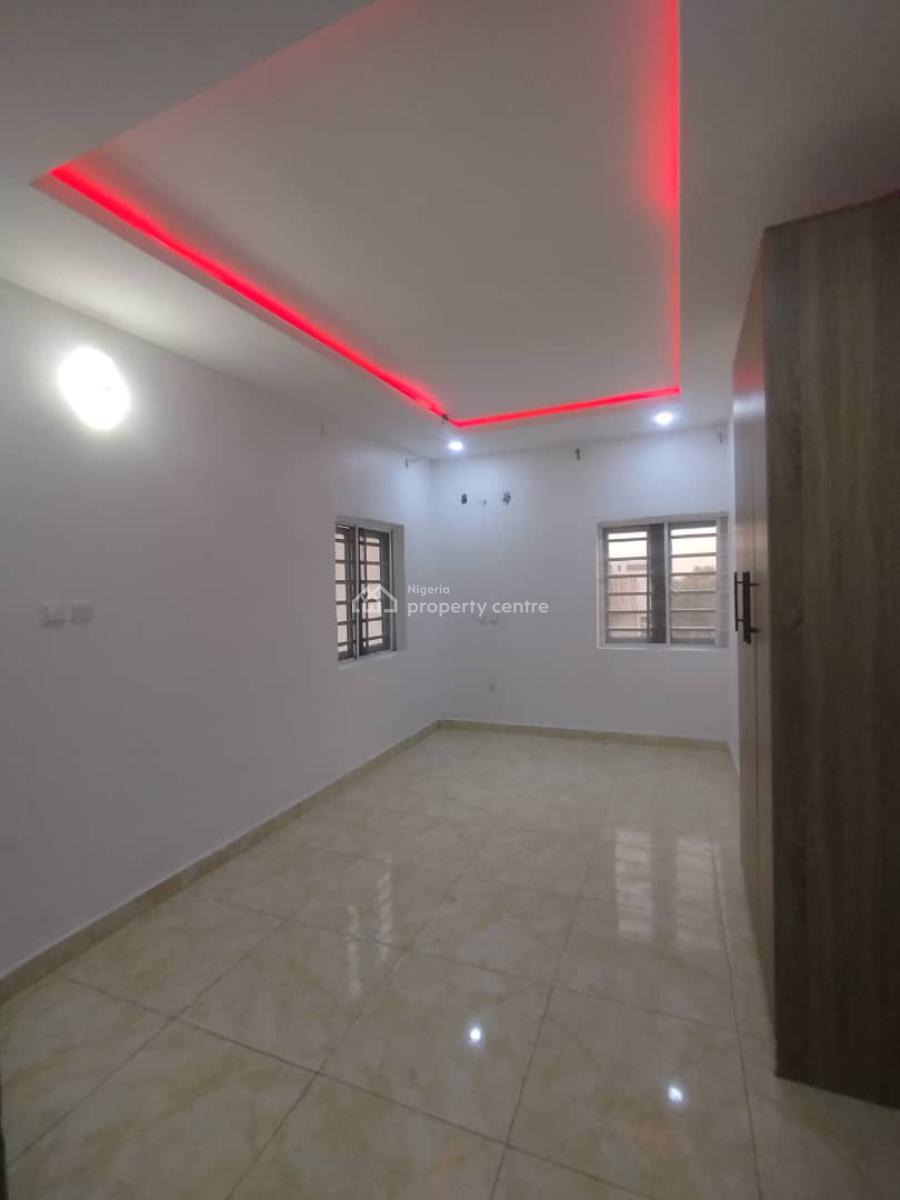 3 Bedroom on Second Floor., Gilmore, Jahi, Abuja, Flat / Apartment for Rent