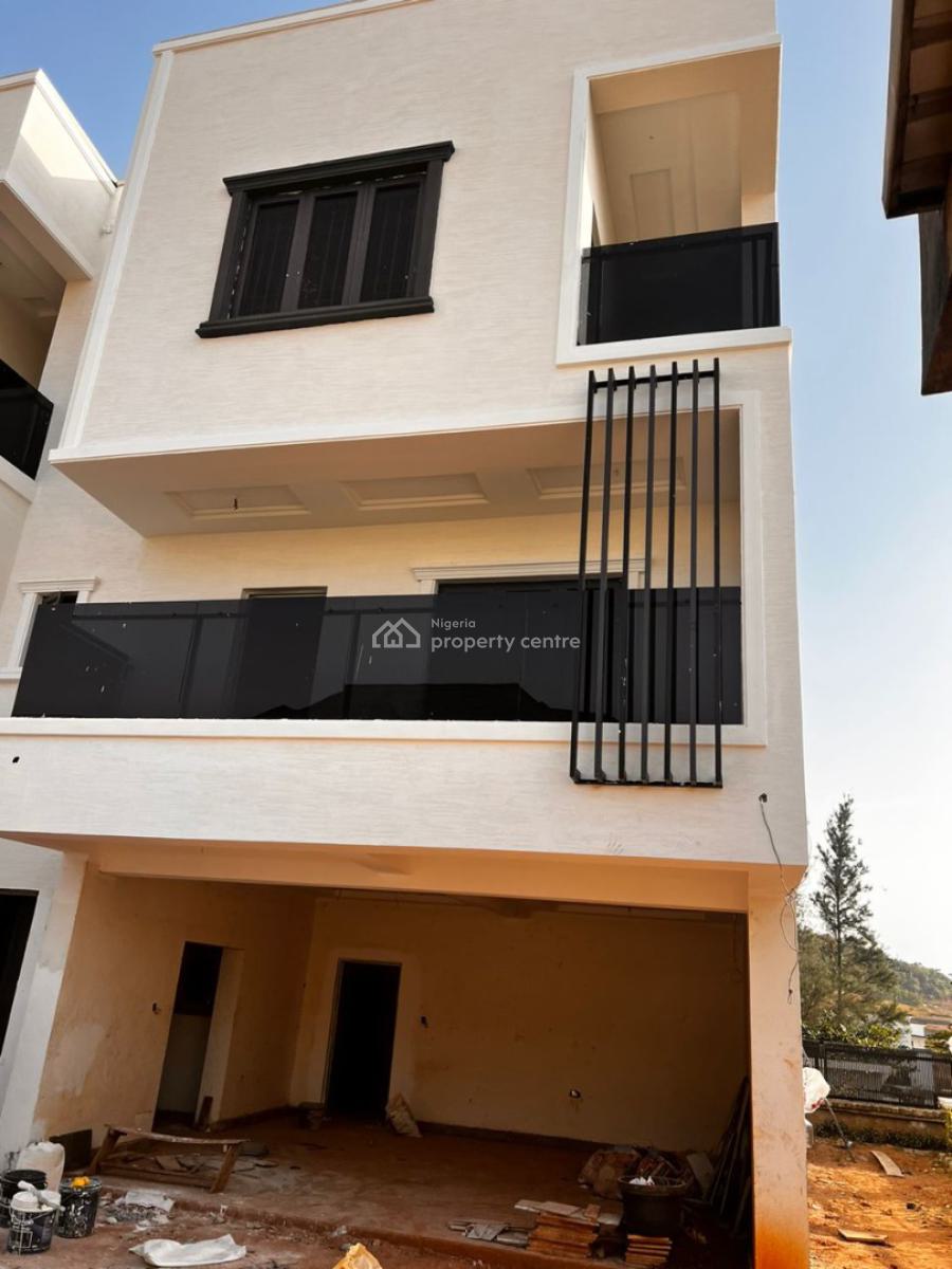 Luxury 4 Bedroom Terrace Duplex with Bq, Guzape District, Abuja, Terraced Duplex for Sale