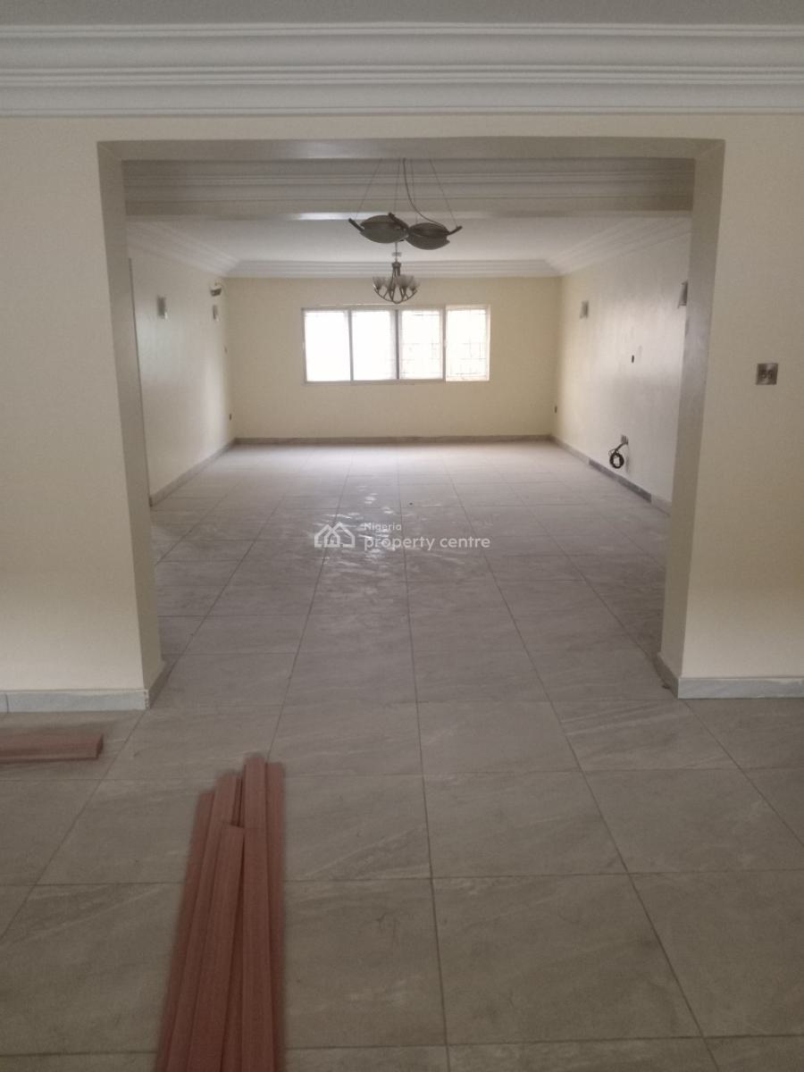 a Very Good Spacious 3-bedroom Flat, Idu-karmo District Abuja ( After Nizamiyel Hospital) Turkish Hospital., Idu Industrial, Abuja, Flat / Apartment for Rent