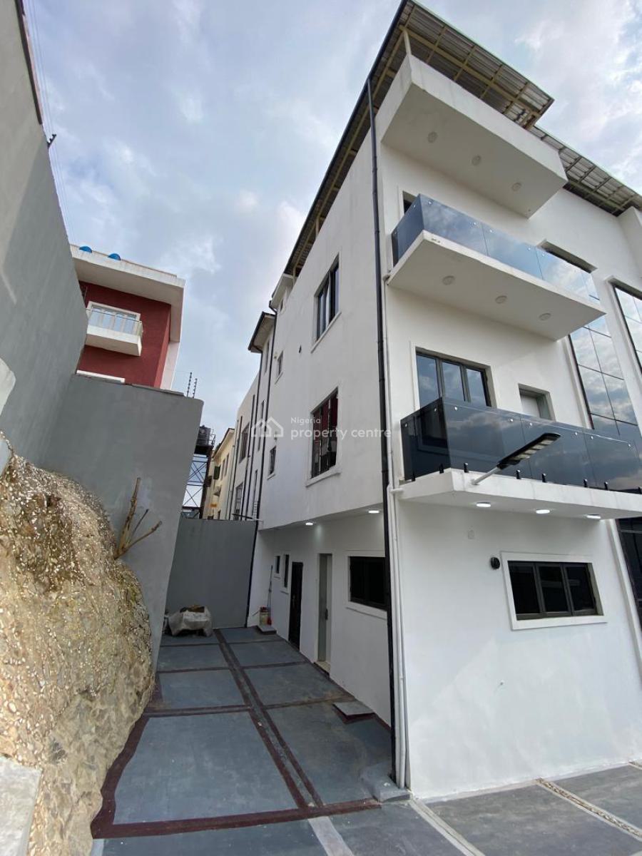 Luxury 5 Bedroom Semi Detached Duplex, Guzape District, Abuja, House for Sale